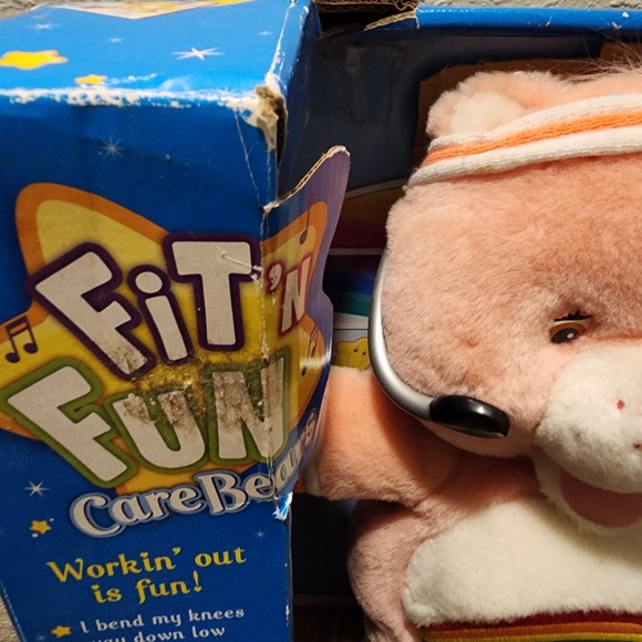 ☀️ VTG Care Bears 2004 Fit N Fun Sing Dance Exercise Rainbow‎ Cheer Plush TESTED - Picture 6 of 8